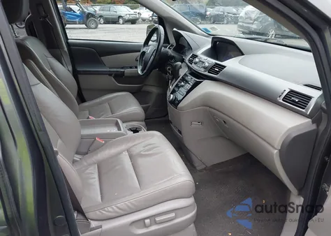 2013 Honda Odyssey Ex-L from USA, damaged, VIN 5FNRL5H68DB021982